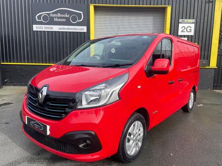 RENAULT TRAFIC 1.6 SL27 dCi 120 Sport Nav Euro 6