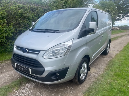 FORD TRANSIT CUSTOM 290 LIMITED LR PV