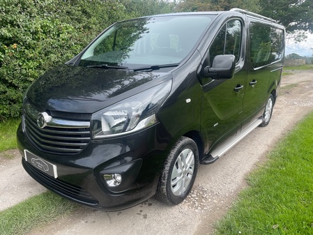 VAUXHALL VIVARO 2900 L1H1 CDTI DCB SPORTIVE